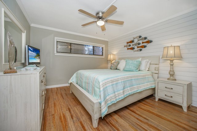 3 Condominium vacation rental located in Destin 1