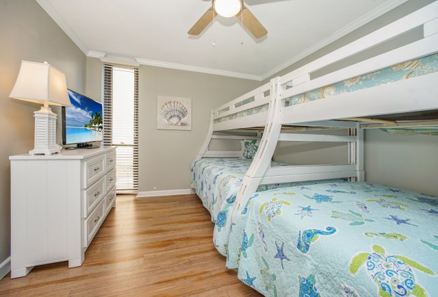 3 Condominium vacation rental located in Destin 1