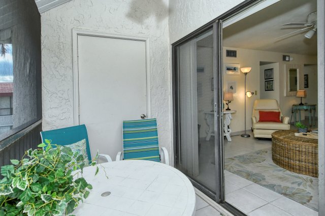 2 Condominium vacation rental located in Anna Maria Island 1