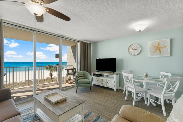 1 Condominium vacation rental located in Panama City Beach 1