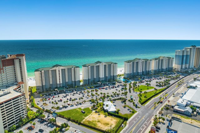 1 Condominium vacation rental located in Panama City Beach 1