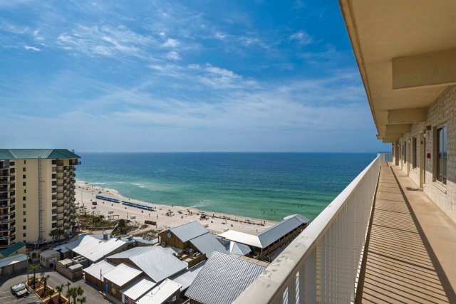 2 Condominium vacation rental located in Panama City Beach 1