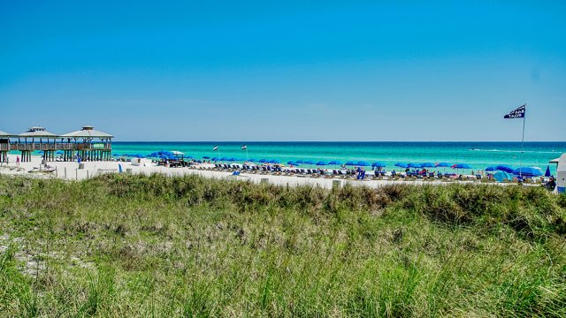 2 Condominium vacation rental located in Panama City Beach 1