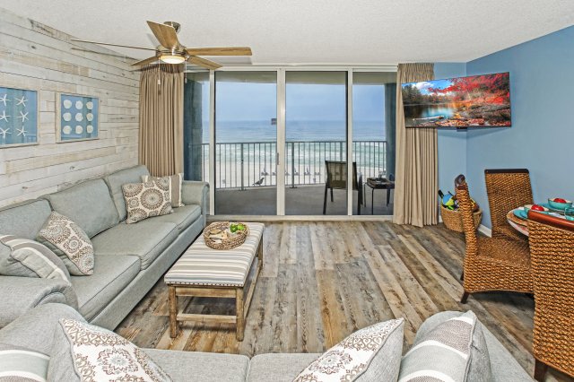 1 Condominium vacation rental located in Panama City Beach 1