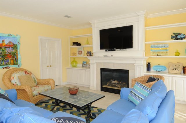 6 House vacation rental located in Destin 1