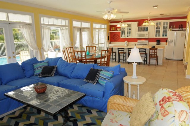 6 House vacation rental located in Destin 1