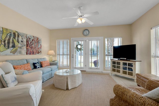 3 House vacation rental located in Destin 1