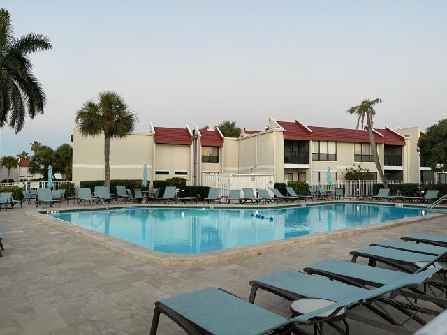 2 Condominium vacation rental located in Anna Maria Island 1