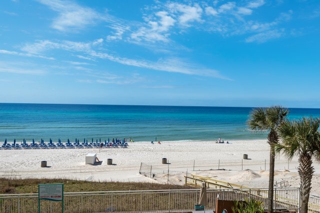 3 Condominium vacation rental located in Panama City Beach 1