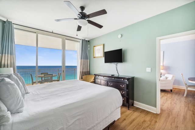 1 Condominium vacation rental located in Panama City Beach 1