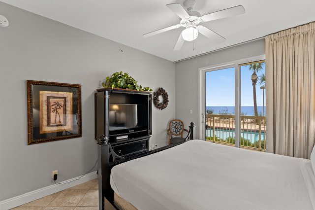 3 Condominium vacation rental located in Panama City Beach 1