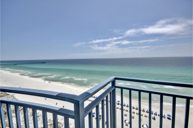 2 Condominium vacation rental located in Panama City Beach 1