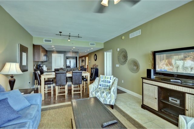 2 Condominium vacation rental located in Panama City Beach 1