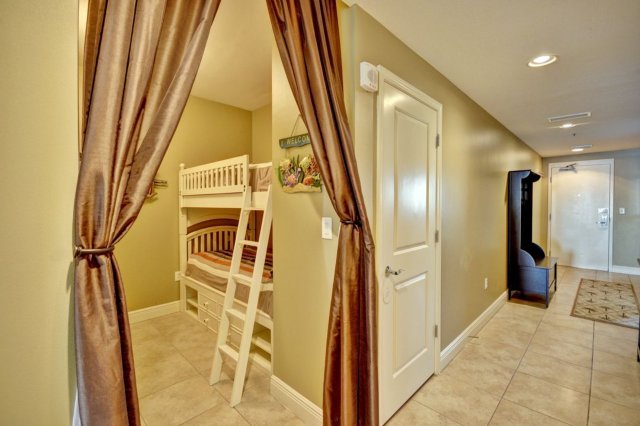 2 Condominium vacation rental located in Panama City Beach 1