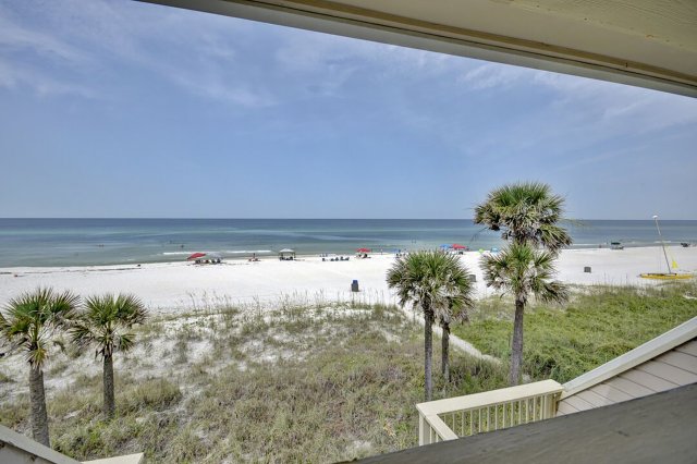 3 Condominium vacation rental located in Panama City Beach 1