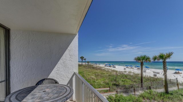 1 Condominium vacation rental located in Panama City Beach 1