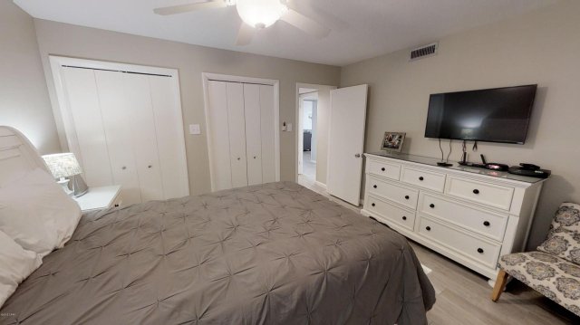 1 Condominium vacation rental located in Panama City Beach 1