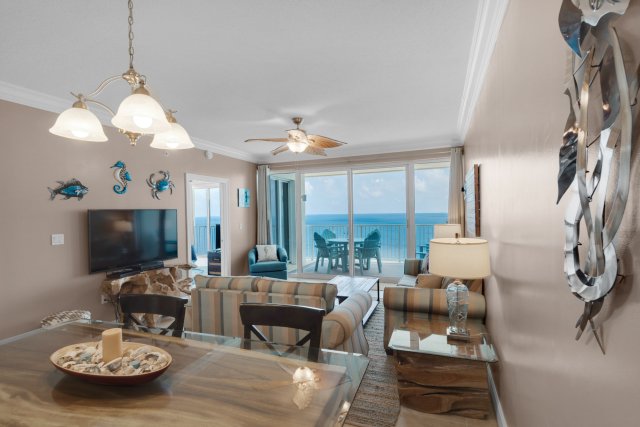 2 Condominium vacation rental located in Panama City Beach 1