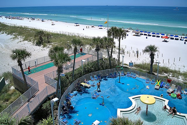 2 Condominium vacation rental located in Panama City Beach 1