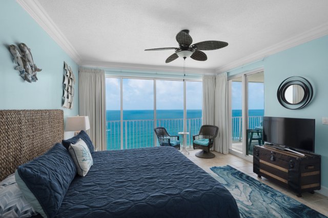 2 Condominium vacation rental located in Panama City Beach 1