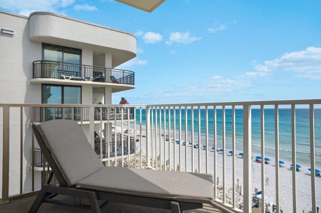 3 Condominium vacation rental located in Okaloosa Island 1