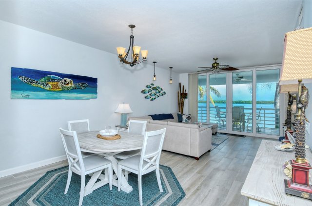 2 Condominium vacation rental located in Longboat Key 1