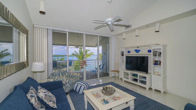 2 Condominium vacation rental located in Longboat Key 1