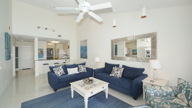 2 Condominium vacation rental located in Longboat Key 1