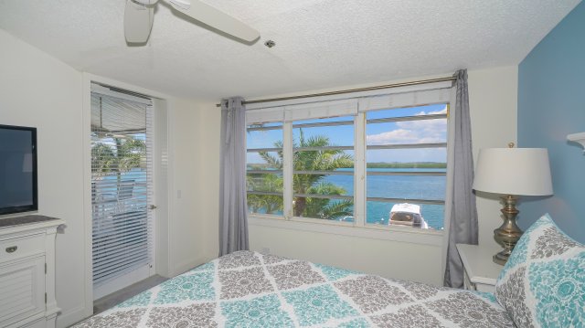 2 Condominium vacation rental located in Longboat Key 1