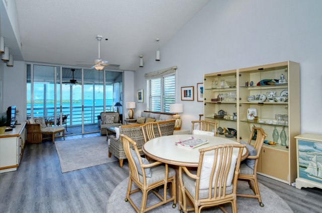 2 Condominium vacation rental located in Longboat Key 1