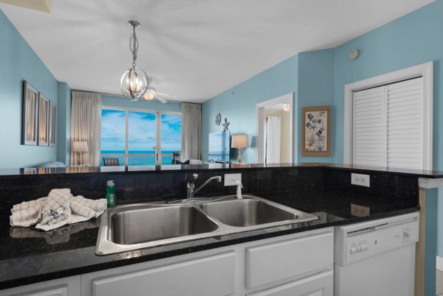 2 Condominium vacation rental located in Panama City Beach 1