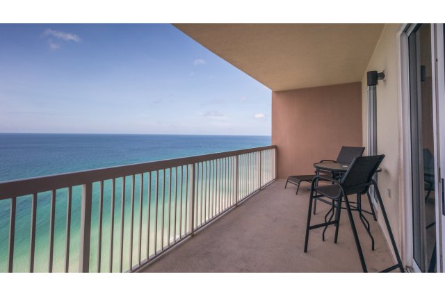 2 Condominium vacation rental located in Panama City Beach 1