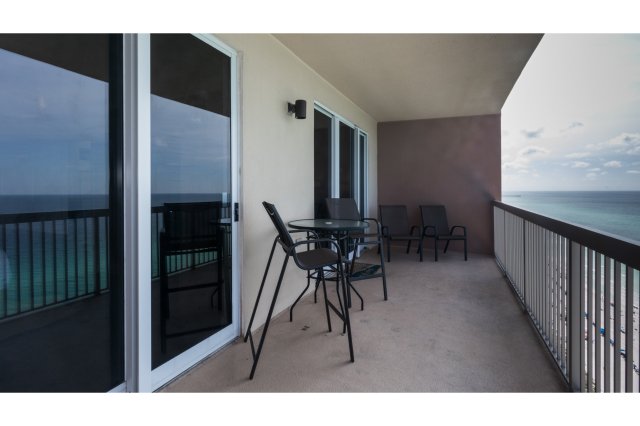 2 Condominium vacation rental located in Panama City Beach 1