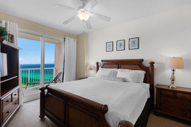 2 Condominium vacation rental located in Panama City Beach 1