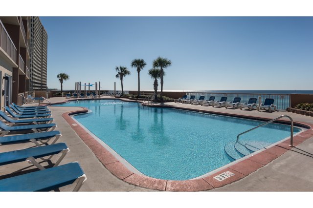 2 Condominium vacation rental located in Panama City Beach 1