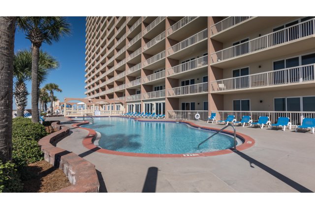 2 Condominium vacation rental located in Panama City Beach 1