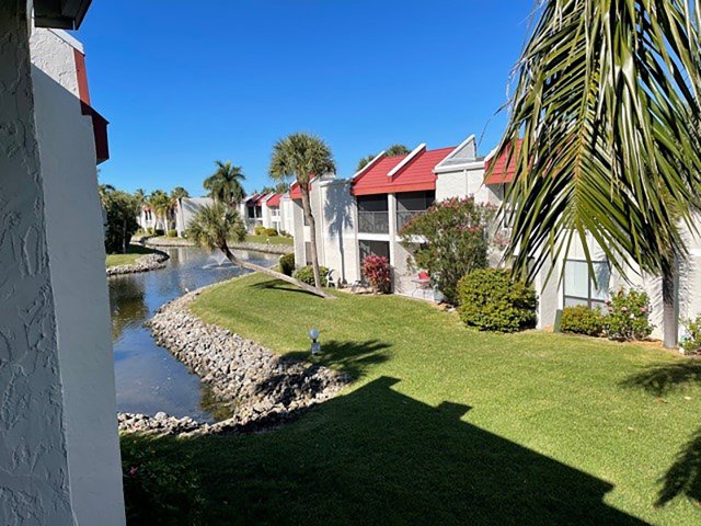 2 Condominium vacation rental located in Anna Maria Island 1