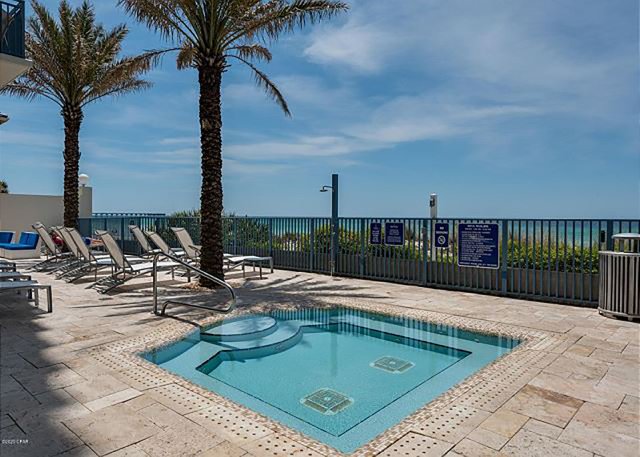 1 Condominium vacation rental located in Panama City Beach 1