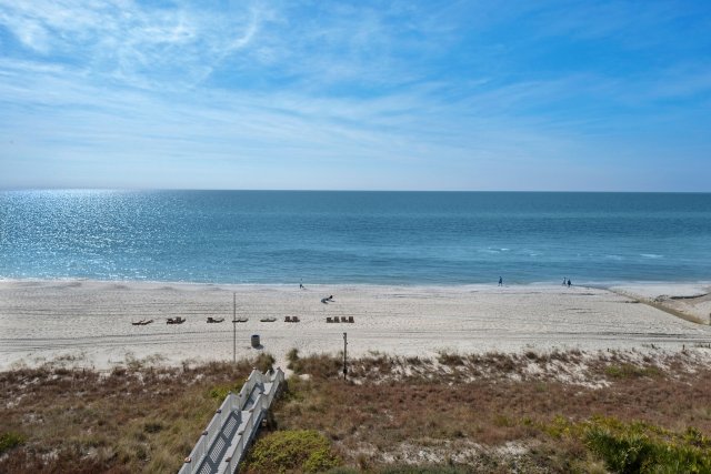 1 Condominium vacation rental located in Panama City Beach 1