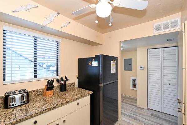 2 Condominium vacation rental located in Anna Maria Island 1