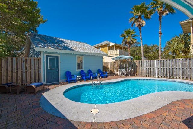 6 House vacation rental located in Destin 1