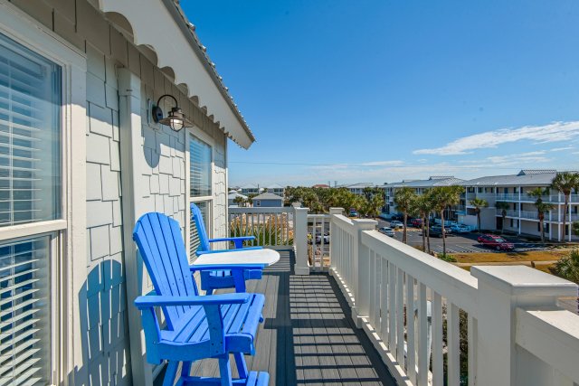 6 House vacation rental located in Destin 1