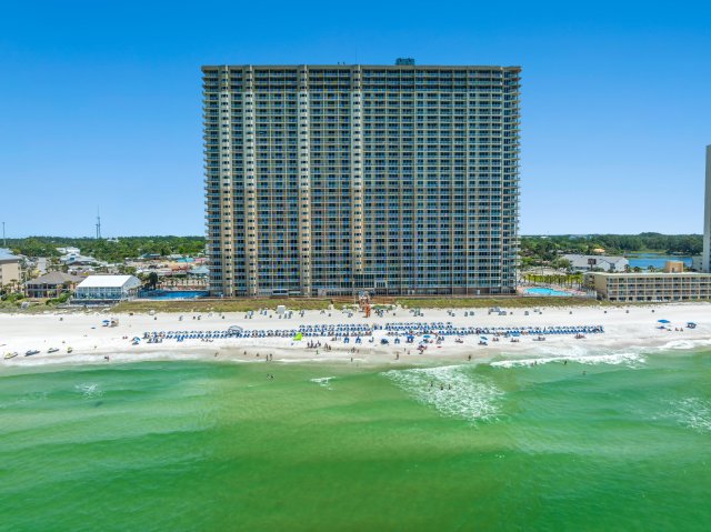 2 Condominium vacation rental located in Panama City Beach 1