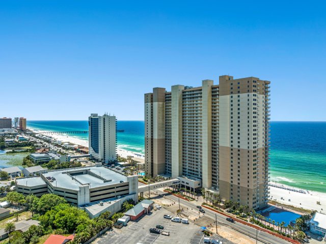 2 Condominium vacation rental located in Panama City Beach 1