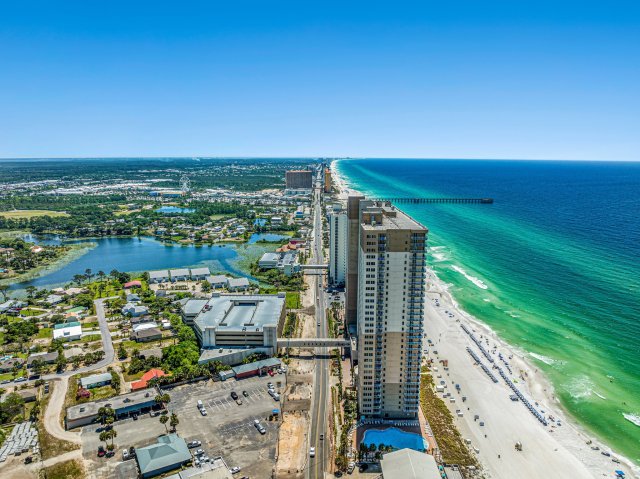 2 Condominium vacation rental located in Panama City Beach 1