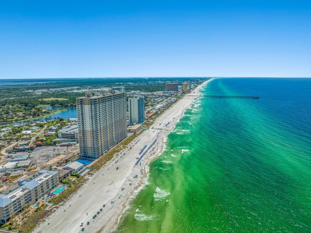 2 Condominium vacation rental located in Panama City Beach 1