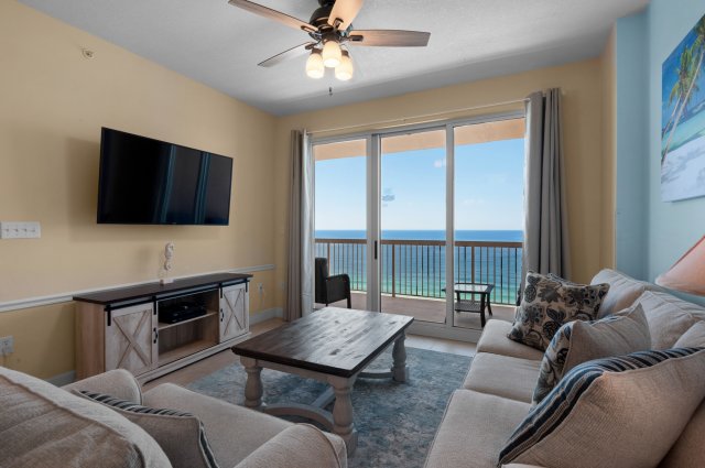 2 Condominium vacation rental located in Panama City Beach 1