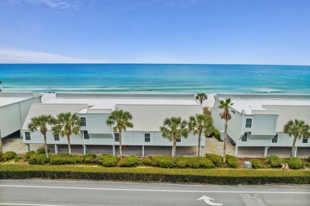 3 Condominium vacation rental located in Panama City Beach 1