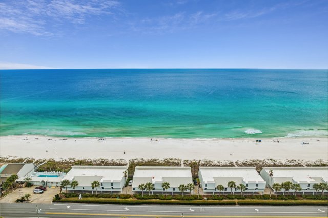 3 Condominium vacation rental located in Panama City Beach 1