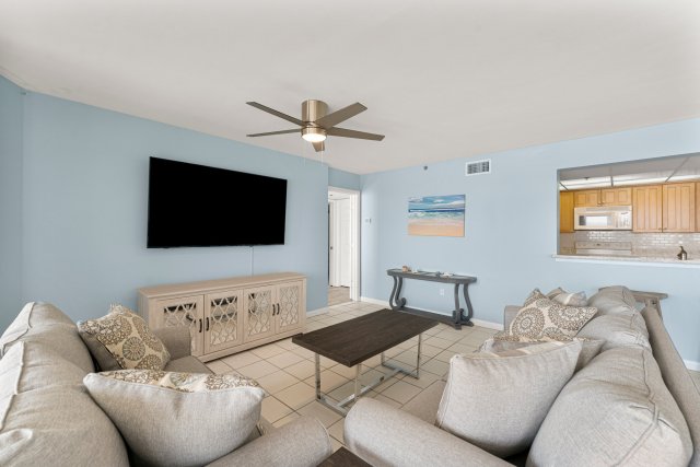 3 Condominium vacation rental located in Panama City Beach 1